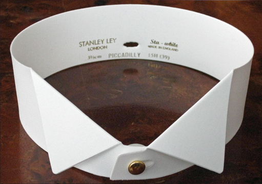Easy Clean Collar Larger Sizes
